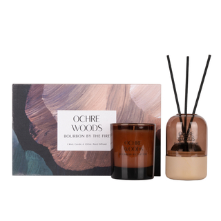 CAPSULE GIFTSET Collection Bourbon By The Fire 210g/100ml Brown Scented Candle And Brown Reed Diffuser 