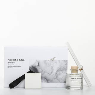 Sound of Wind Collection Walk in The Cloud 370g Scented Clay And 50ml Reed Diffuser Gift Set