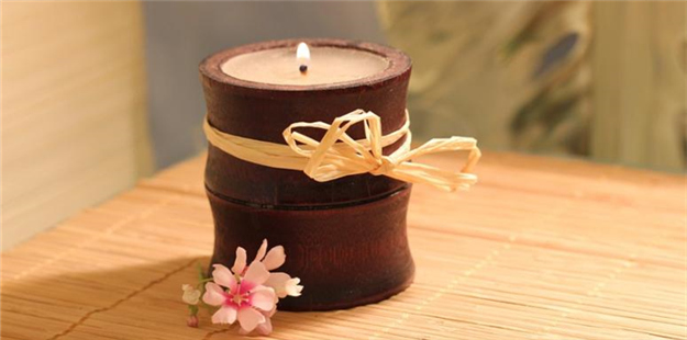 How to Make the Fragrance of the Scented Candle Smell Stronger?